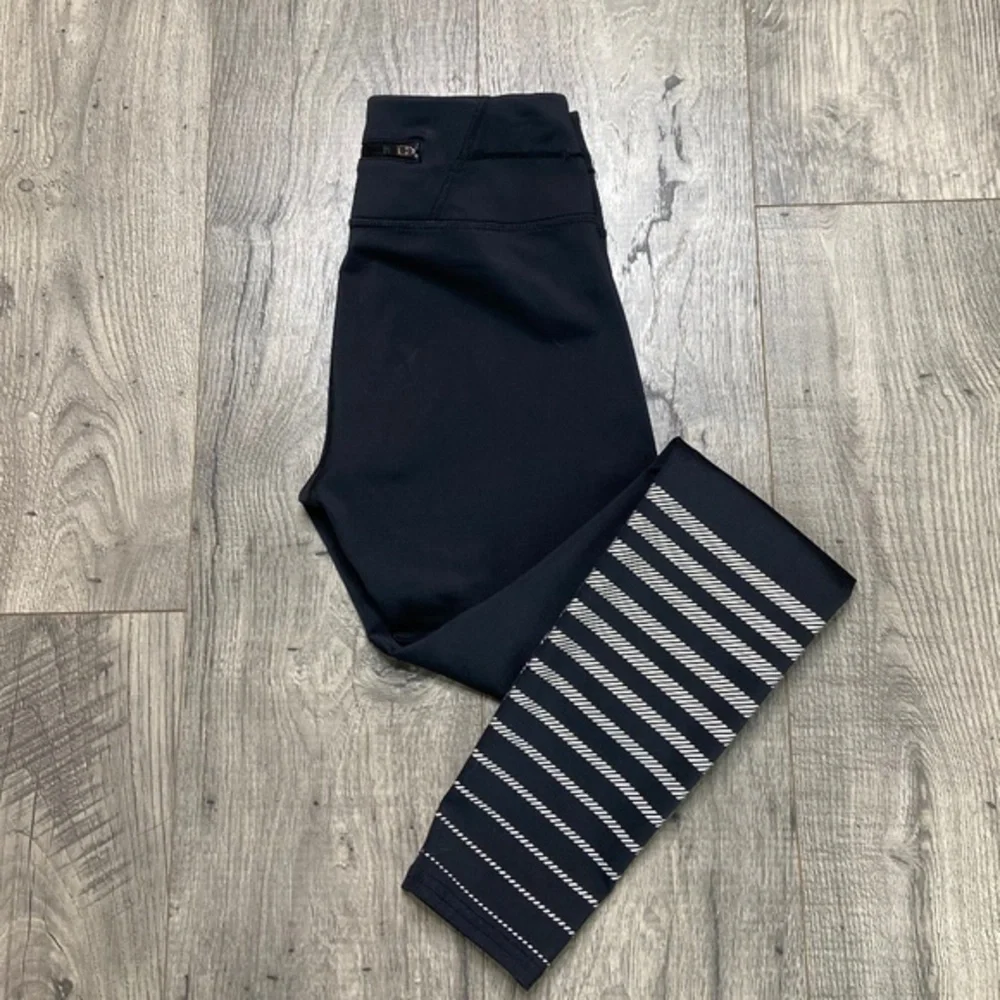 Athleta shine stripe